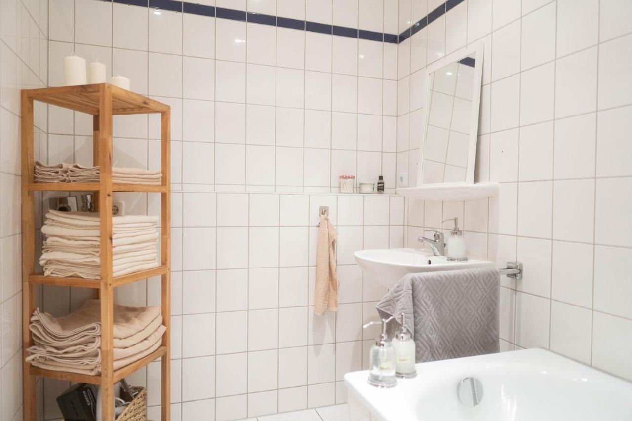 Grosse 3 Zimmer Wohnung Mit Netflix In Zentraler Lage Ερφούρτη Εξωτερικό φωτογραφία